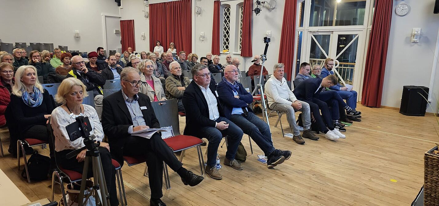 Publikum Interessiertes Publikum