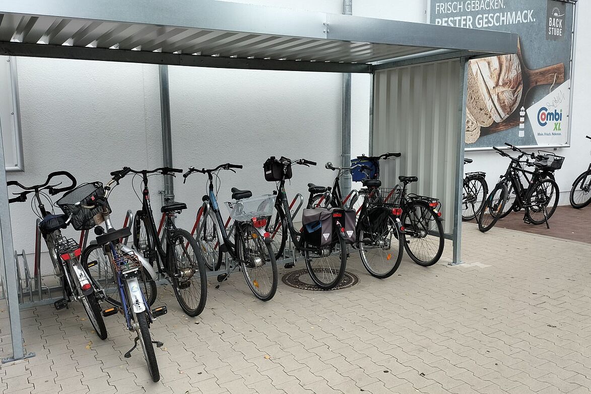 Überfüllte Radabstellanlage