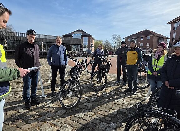 Erläuterung der Verkehrsregeln und Führungsformen