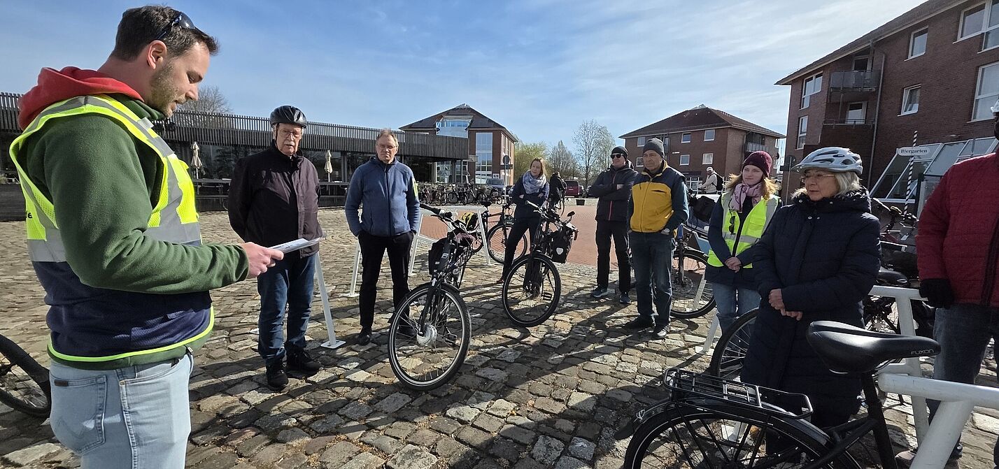 Erläuterung der Verkehrsregeln und Führungsformen