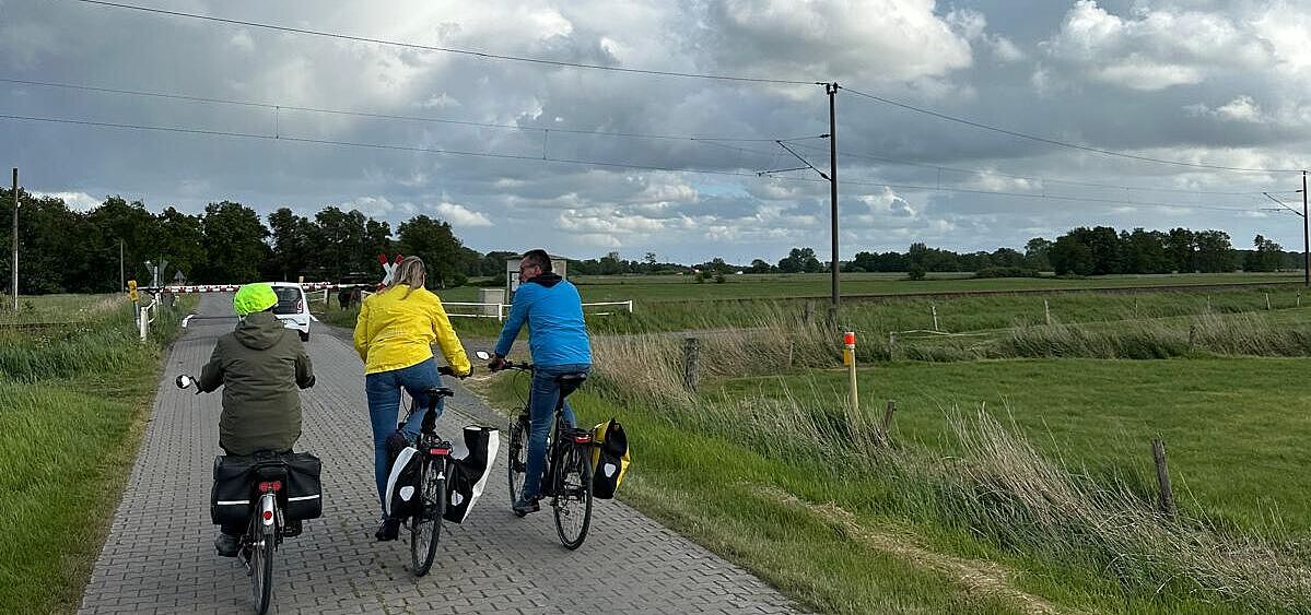 SBL-Moordorf Radelnde von SBL nach Moordorf