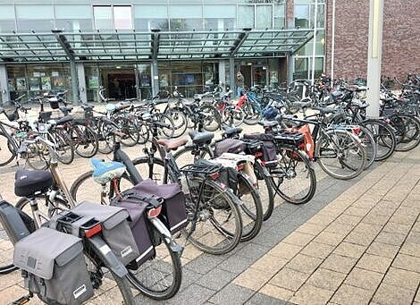 In Aurich wird gern Rad gefahren – TROTZ nicht vorhandener Fahrrad-Parker